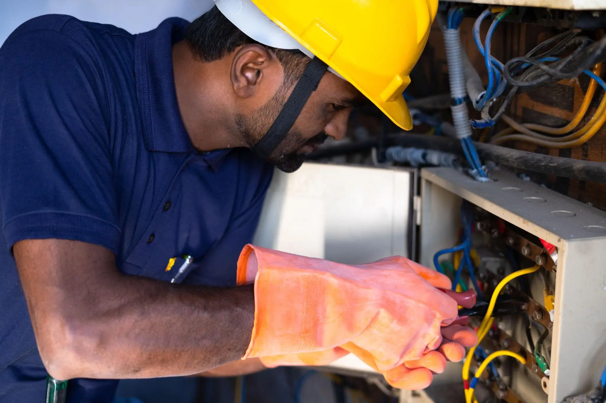 indian-electrician-electrical-panel-wiring-service